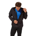 Schwarz - Pack Shot - Ronhill - "Core" Jacke für Herren