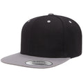 Schwarz-Silber - Front - Flexfit Unisex Snapback-Kappe zweifarbig