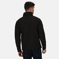 Schwarz - Side - Regatta Herren Softshelljacke Apex