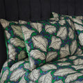Smaragd - Front - EW by Edinburgh Weavers - Tropisch - Kopfkissenbezug 50 x 75cm "Magali", Baumwoll-Satin 2er-Pack
