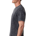 Schwarz - Side - Colortone Herren Mineral Wash T-Shirt