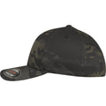 Schwarz Multicam - Side - Flexfit by Yupoong Multi Camouflage Baseballkappe